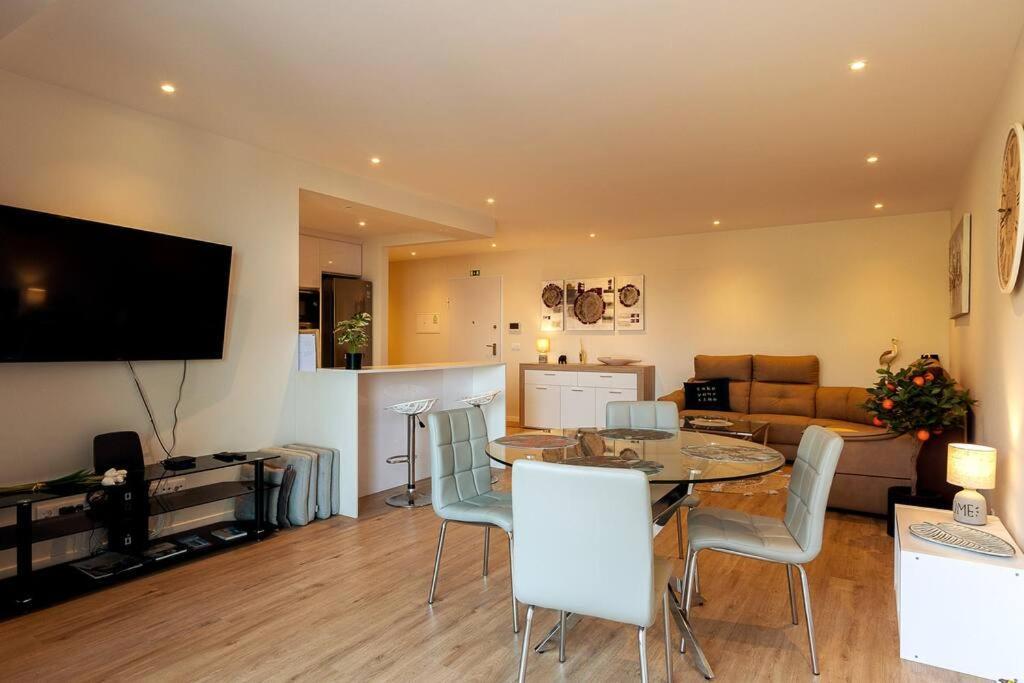 Luxury And Modern Apartment In Porto Moniz Center Eksteriør billede