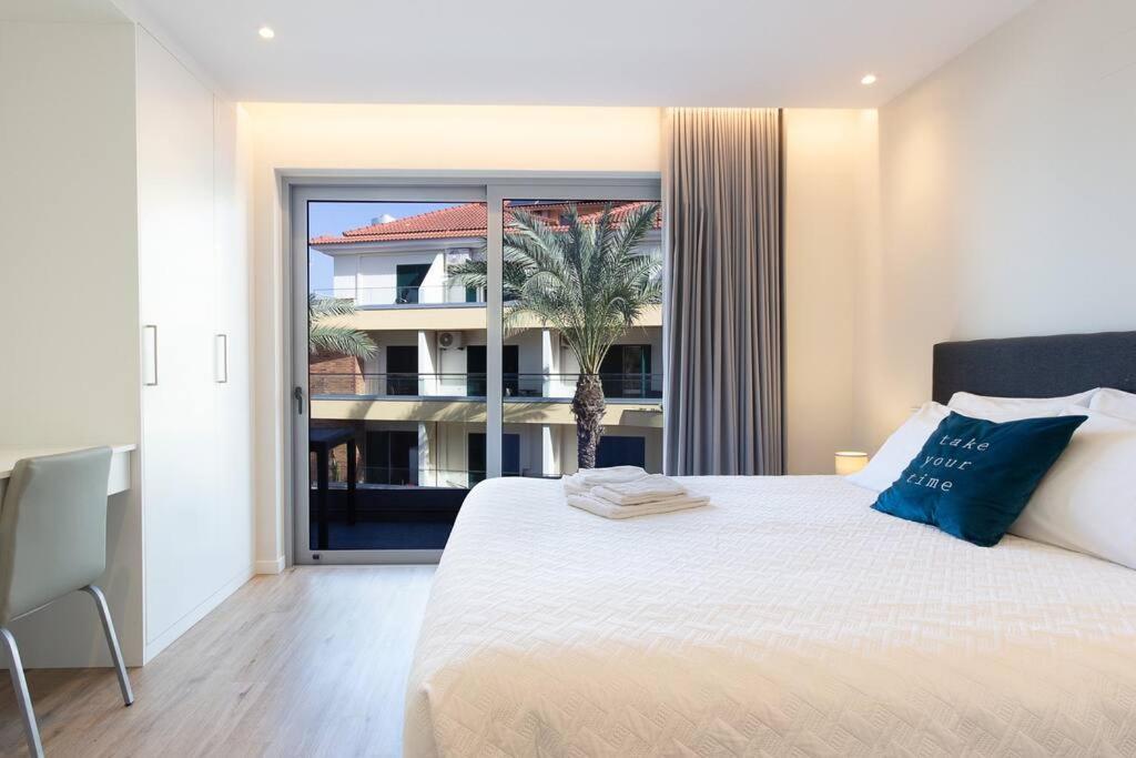 Luxury And Modern Apartment In Porto Moniz Center Eksteriør billede
